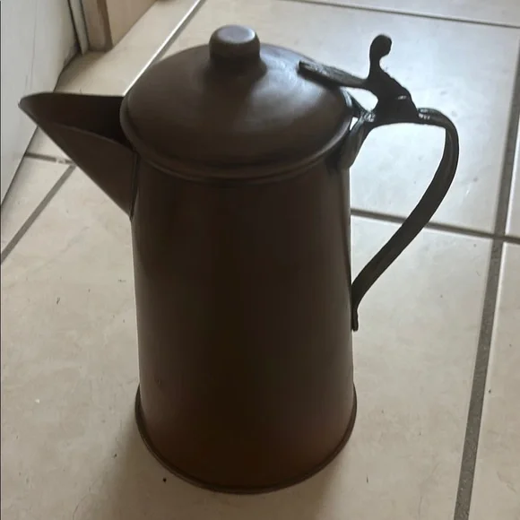 Others Follow Rustic Brown Coffee Pot or cooper - Picture 5 of 10